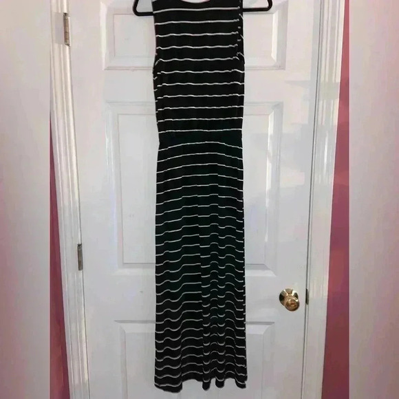 Merona Women’s Small Striped Maxi Dress - Picture 4 of 5